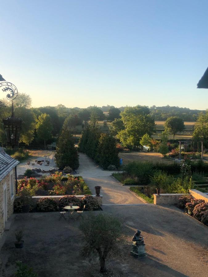 La Francoisiere Bed and Breakfast Loigné-sur-Mayenne Exteriör bild