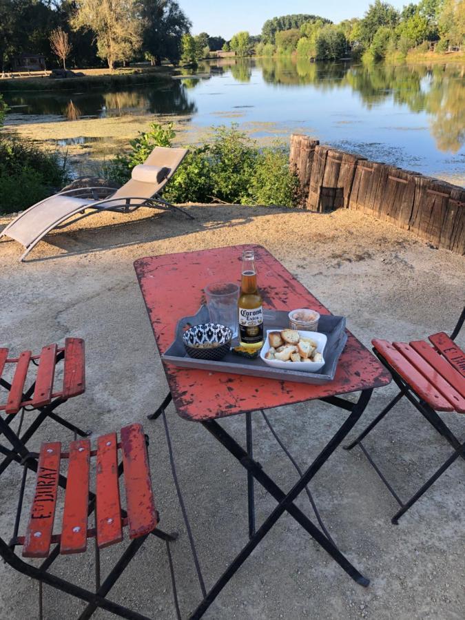 La Francoisiere Bed and Breakfast Loigné-sur-Mayenne Exteriör bild