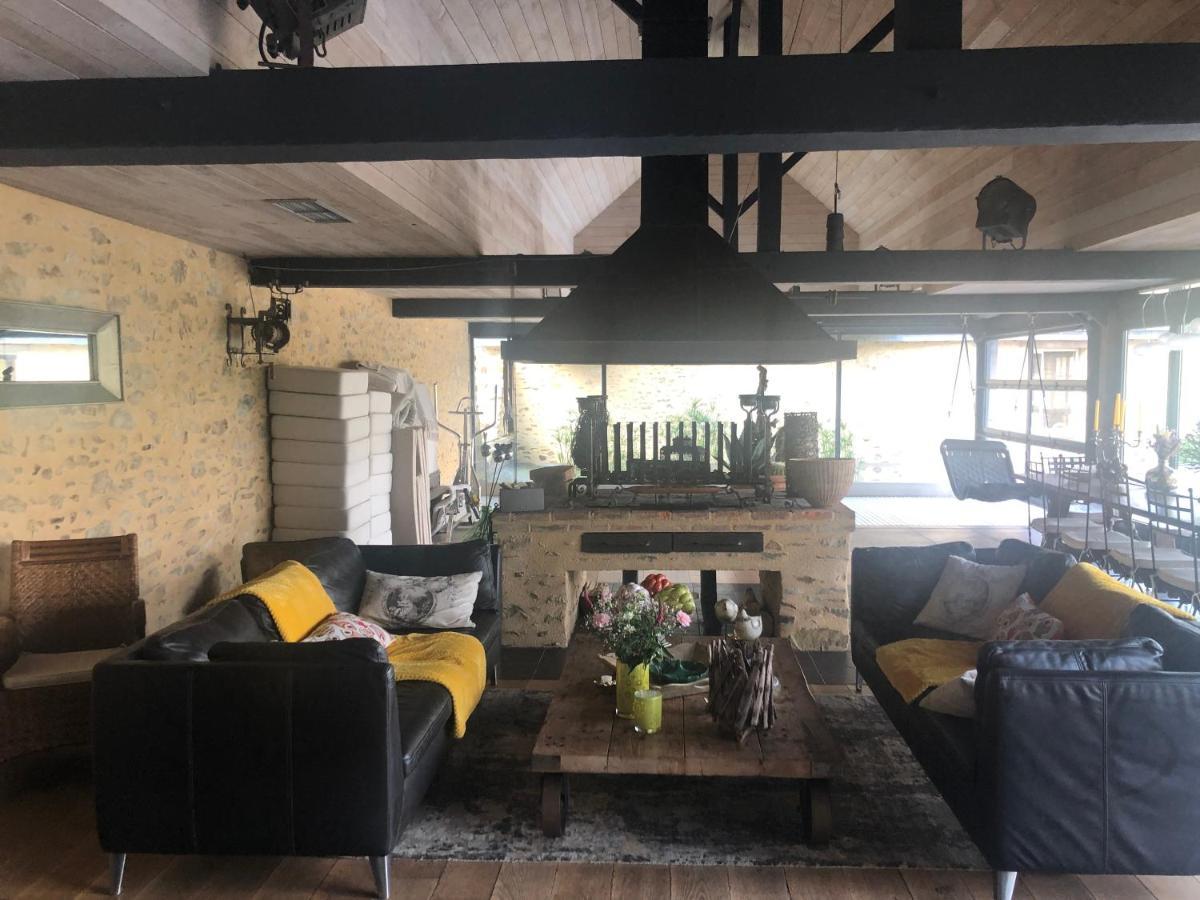 La Francoisiere Bed and Breakfast Loigné-sur-Mayenne Exteriör bild