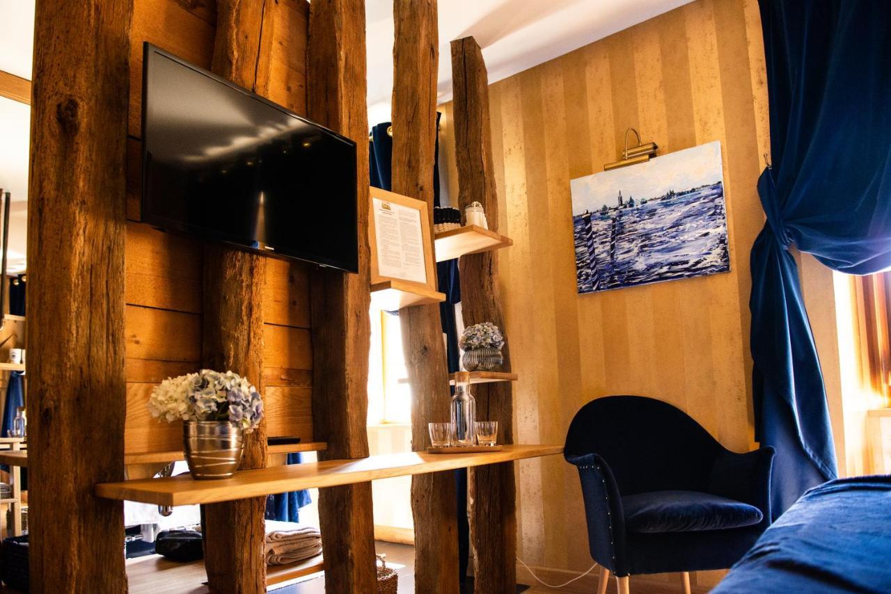 La Francoisiere Bed and Breakfast Loigné-sur-Mayenne Exteriör bild